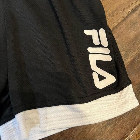 Kids Fila Shorts - Picture 3 of 5